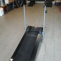 Tapis roulant marca BSQ NON MOTORIZZATO.