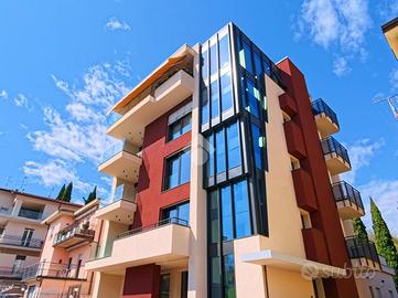 5 LOCALI A GREZZANA