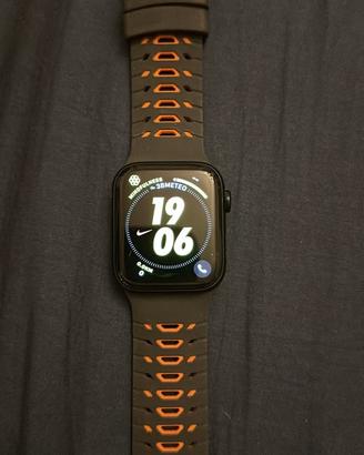 Apple  se 2 generazione 44 mm