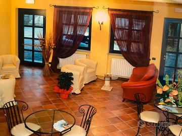 Arredamento ristorante e salotto