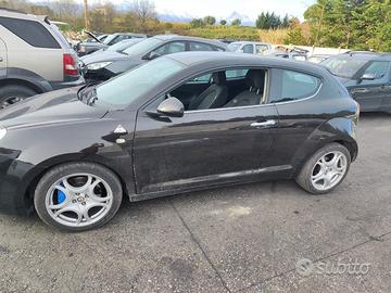 Alfa mito 2008 turbo benz. tipo motore 199a8000.
