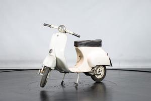 Vespa 50 L 1968 - PIA00758