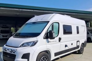 Van MC Louis Menfhys 3 Maxi