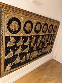 Quadro con cornice dorata e tela etnica