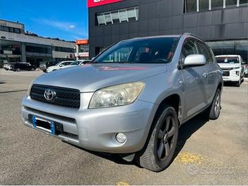 TOYOTA RAV4 2.2 2006