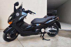 Yamaha T Max