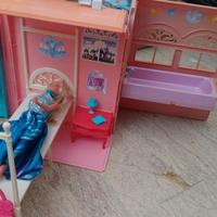 Casa bambole +bambole