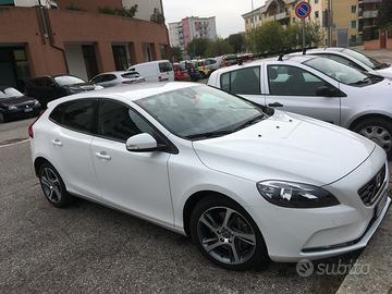 Volvo v40 (2012-2020) - 2016