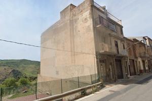 Casa indipendente a caltavuturo( palermo)