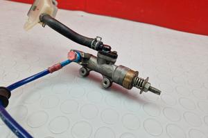 POMPA POSTERIORE SUZUKI GSXR 1000 2001 2002
