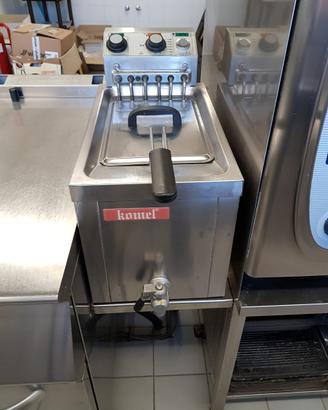 Friggitrice professionale Komel serie Fe 8v 380V