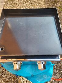 barbecue a gas con 2 fuochi 