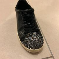 Scarpa Guess nero, taglia 37