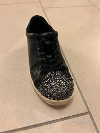 Scarpa Guess nero, taglia 37