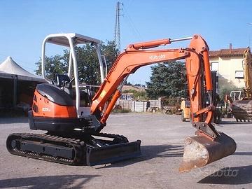 Miniescavatore usato KUBOTA U25.3