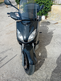 Scooter Yamaha xmax 250