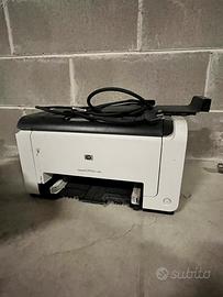 Stampante HP LaserJet CP1025 color