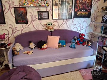 Letto singolo completo.  Doppio materasso