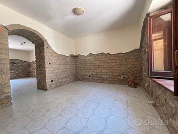 Semindipendente su più livelli
