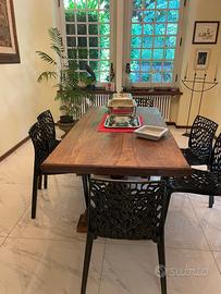 Tavolo in legno massiccio allungabile 174/274 cm