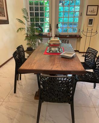 Tavolo in legno massiccio allungabile 174/274 cm