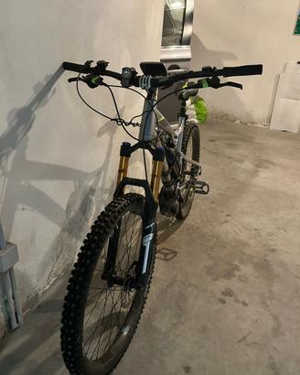 Bici da uomo con motore rockrider