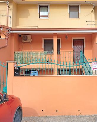 Appartamento piano terra con balcone