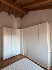 Armadio guardaroba ad angolo marchio Spagnol