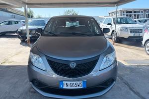 Lancia Ypsilon 1.2 69 CV 5 porte Elefantino