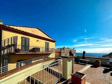 ELBA CAPOLIVERI LAST MINUTE Trilocale vista mare