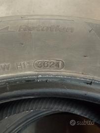  Pneumatici Hankook 215/60 R17