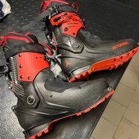 Scarpone scialpinismo Atomic Backland carbon