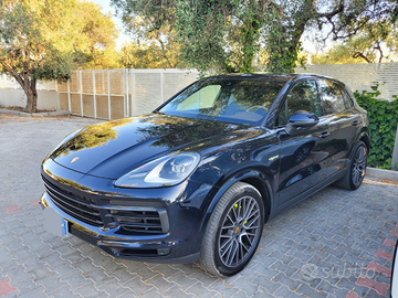 Cayenne 3.0 V6 hybrid tiptronic - porsche approved