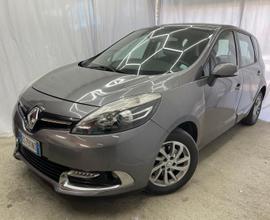 Renault Megane SCENIC X-MOD 1.5 dCi 110CV Start&St