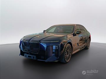 BMW BMW i7 60 xDrive Berlina N22504