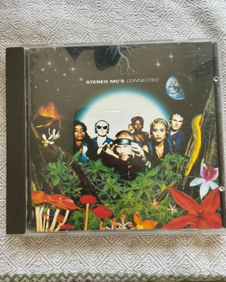 Stereo mc’s connected Cd