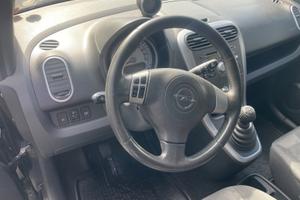 Opel agila Uni proprietario