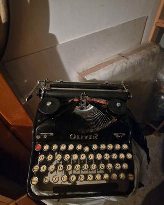 Macchina da scrivere Oliver vintage