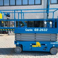 GENIE GS-2632 E - Piattaforma a pantografo 10 MT