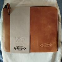 PORTA TABLET EASTPAK IN VERA PELLE NUOVO