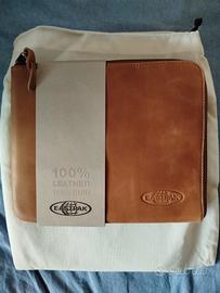PORTA TABLET EASTPAK IN VERA PELLE NUOVO