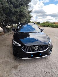 MG ZS 1.5 nera 62830km €15000