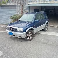 Suzuki Grand Vitara 1.8 benzina 4x4, benzina