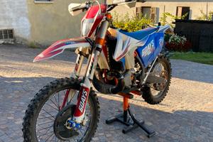 Ktm 300 sixdays tpi