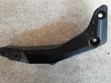 Supporto motore Kawasaki Z 750 09