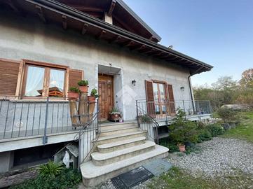 VILLA SINGOLA A BOCA