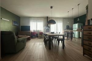 PORZIONE DI BIFAMILIARE A PARMA