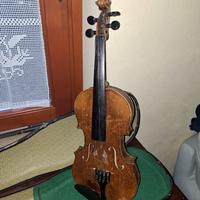 violino antico con incisione Antonius Stradivarius
