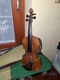 violino antico con incisione Antonius Stradivarius