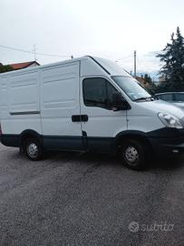 Iveco Daily 2013 sospensioni pneumatiche 